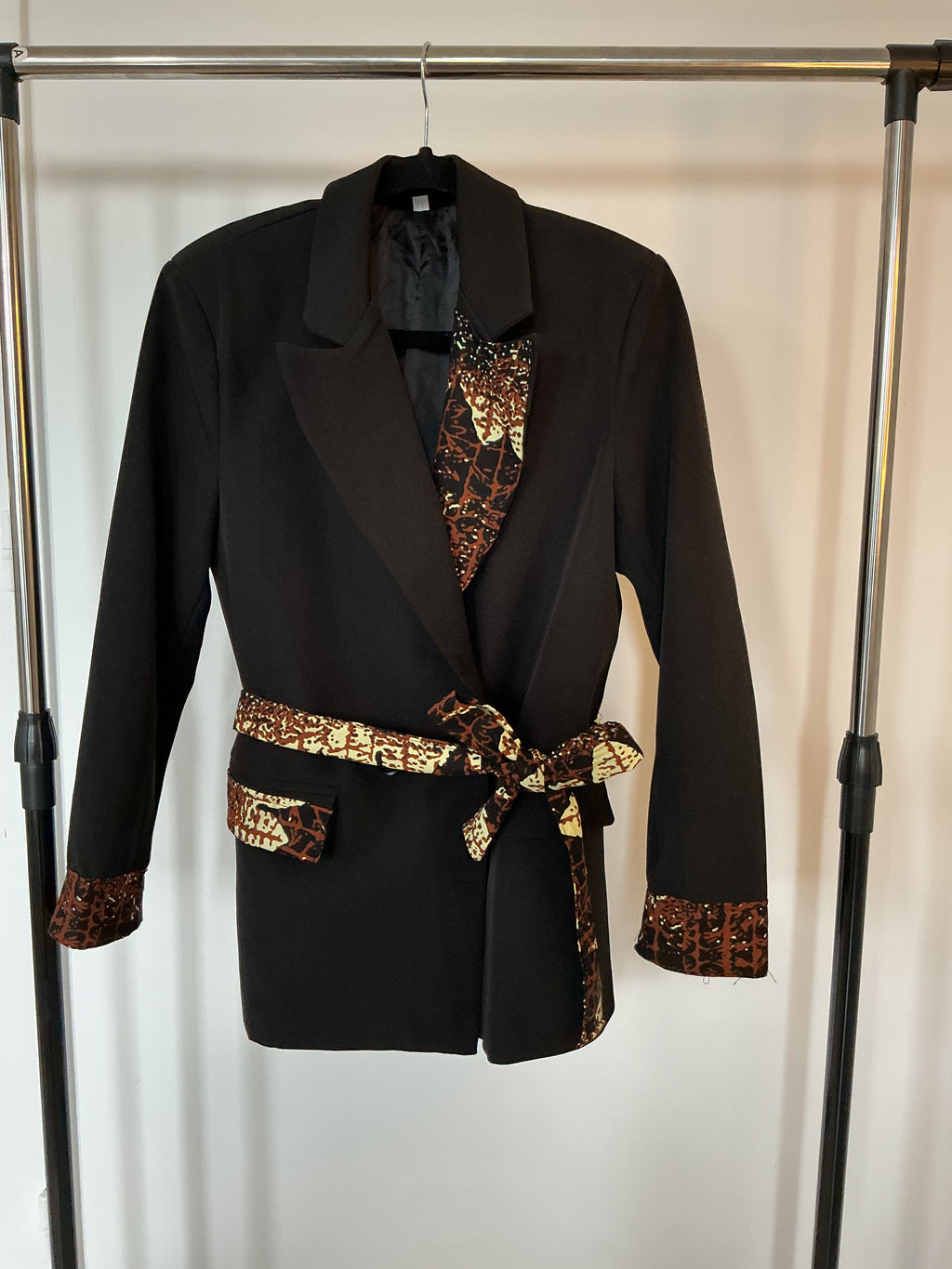 Blazer femme avec ceinture en Wax - AssawaCouture